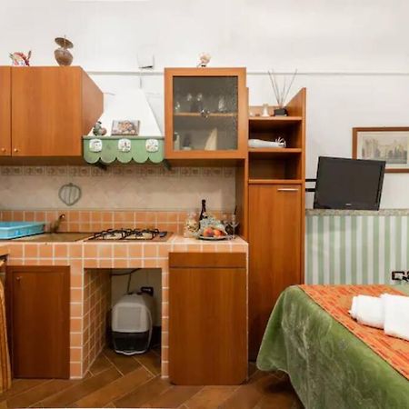 Apt 0 In The Historic Center Bari Buitenkant foto